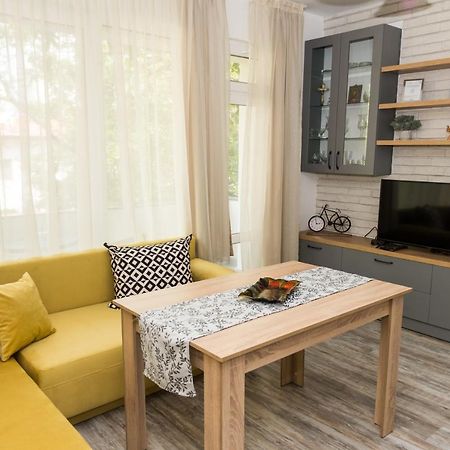 Alagen Apartments Burgas Екстер'єр фото